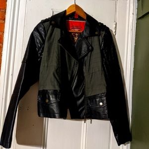 Army Green Detailed Faux Leather Jacket